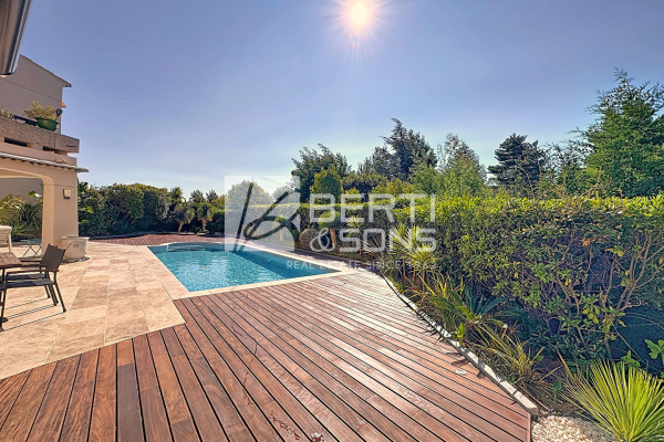 Appartement de luxe à vendre à Mandelieu-la-Napoule, 875 000 €, Photo 1