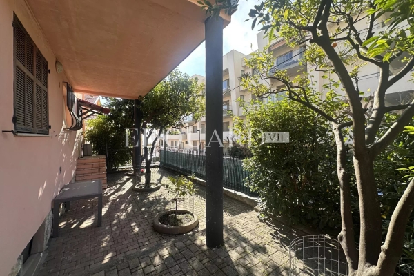Appartement de luxe à vendre à Menton, 360 000 €, Photo 3