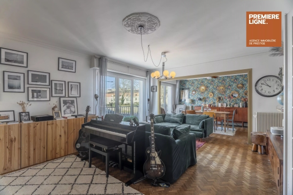 Luxury Apartment for sale in Bordeaux, 489 000 €, Photo 1