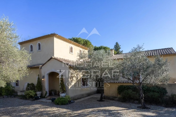 Luxury House for sale in Fayence, 2 350 000 €, Photo 1