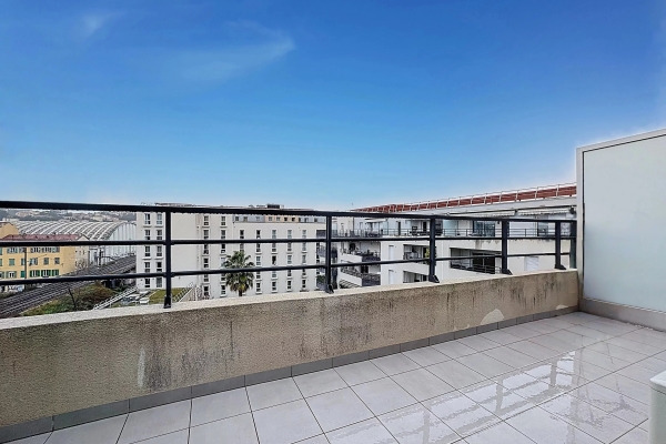 Appartement de luxe à vendre à Nice, 178 000 €, Photo 1