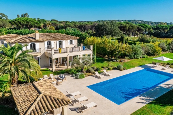 Maison de luxe à louer à Ramatuelle, 40 000 €, Photo 1