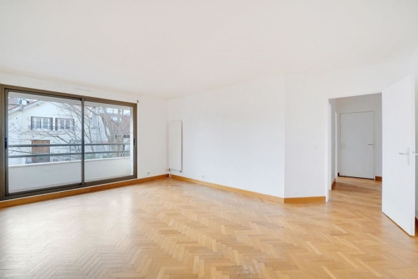 Appartement de luxe à vendre à Courbevoie, 700 000 €, Photo 2