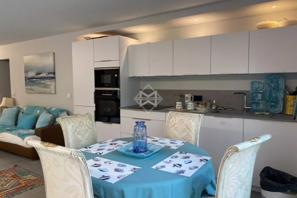 Appartement de luxe à vendre à Saint-Tropez, 1 474 000 €, Photo 3