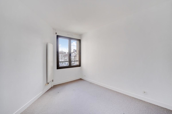 Appartement de luxe à vendre à Courbevoie, 700 000 €, Photo 4