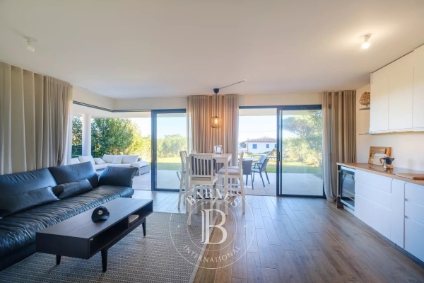 Luxury Apartment for sale in Sainte-Maxime, 820 000 €, Photo 5