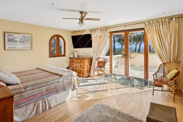 Luxury House for sale in Fayence, 2 350 000 €, Photo 7