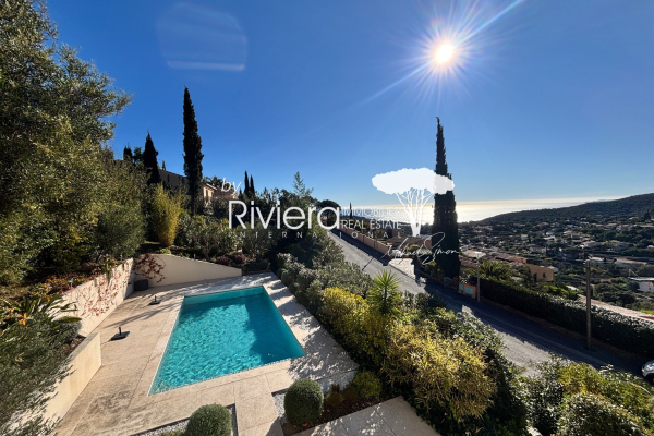 Maison de luxe à vendre à Cavalaire-sur-Mer, 1 650 000 €, Photo 1