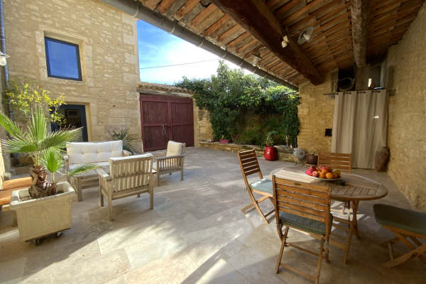 Maison de luxe à vendre à Uzès, 495 000 €, Photo 1