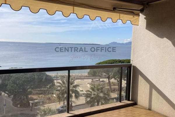 Luxury Apartment for sale in Antibes, 800 000 €, Photo 2