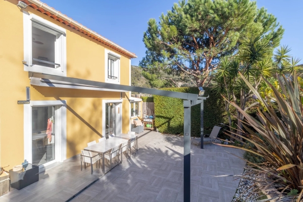 Luxury House for sale in Èze, 1 150 000 €, Photo 2