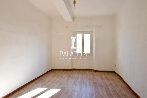 Maison de luxe à vendre à Pierrevert, 137 800 €, Photo 3