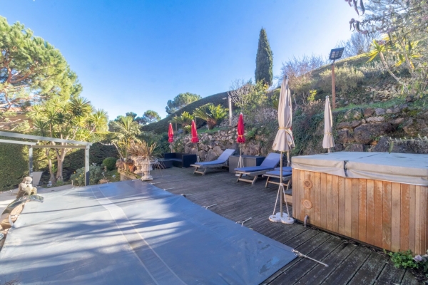 Luxury House for sale in Èze, 1 150 000 €, Photo 3