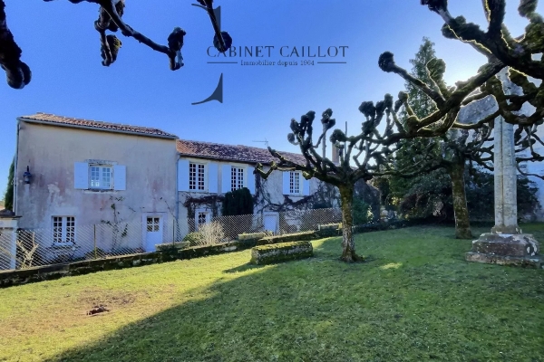 Maison de luxe à vendre à Saint-Georges-des-Coteaux, 327 050 €, Photo 3