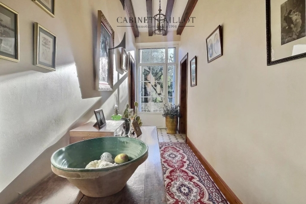 Maison de luxe à vendre à Saint-Georges-des-Coteaux, 327 050 €, Photo 6