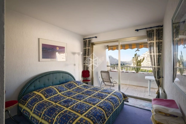 Luxury Apartment for sale in Villeneuve-Loubet, 449 000 €, Photo 7