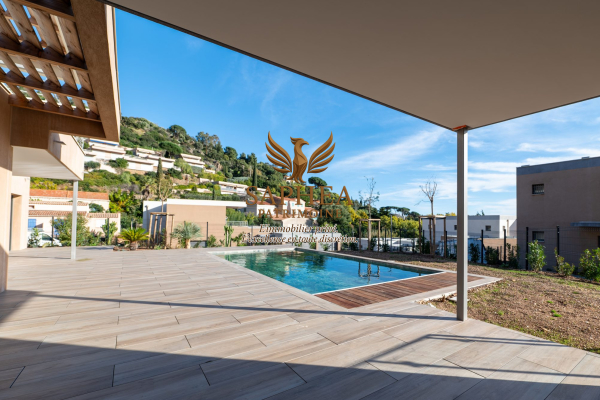 Maison de luxe à vendre à Le Lavandou, 1 995 000 €, Photo 4