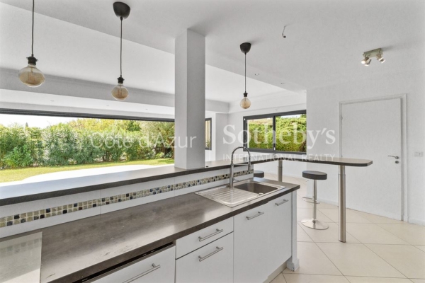 Luxury House for sale in Mougins, 1 690 000 €, Photo 6