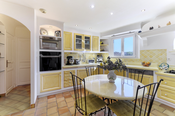 Maison de luxe à vendre à Saint-Paul-de-Vence, 755 000 €, Photo 7