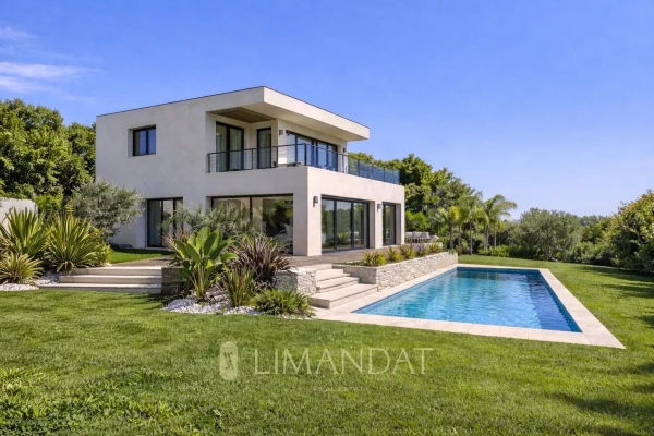 Luxury House for sale in Le Golfe Juan, 2 280 000 €, Photo 1