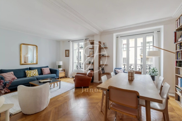 Appartement de luxe à vendre à Paris 18Ème, 925 000 €, Photo 1