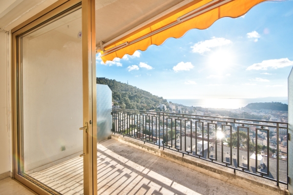 Luxury Apartment for sale in Nice, 599 000 €, Photo 1