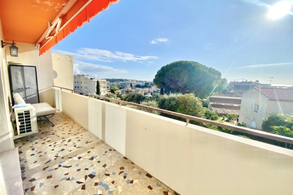 Appartement de luxe à vendre à Roquebrune-Cap-Martin, 750 000 €, Photo 2