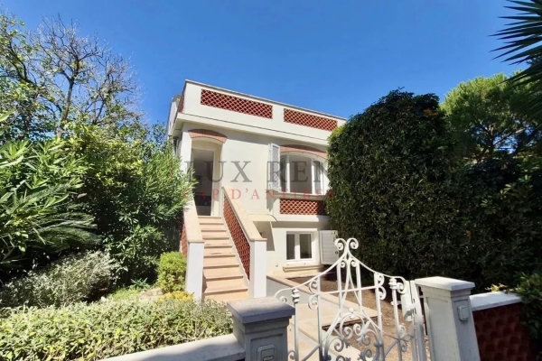 Appartement de luxe à vendre à Cap d'Antibes, 1 272 000 €, Photo 2