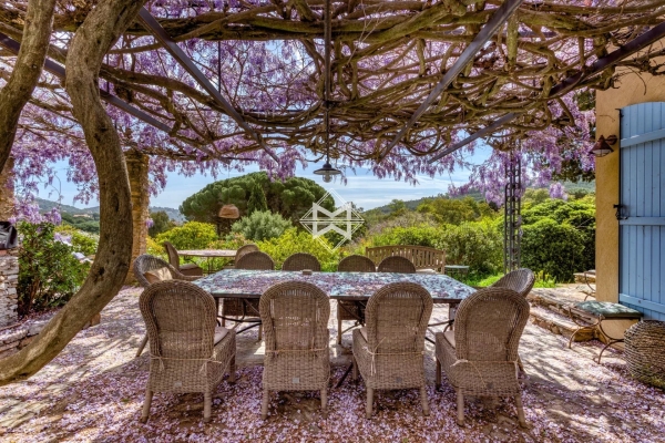 Maison de luxe à vendre à Le Lavandou, 2 600 000 €, Photo 3
