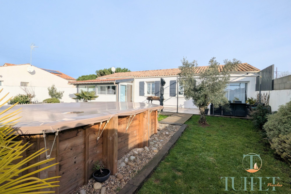 Maison de luxe à vendre à Marennes-Hiers-Brouage, 343 800 €, Photo 1