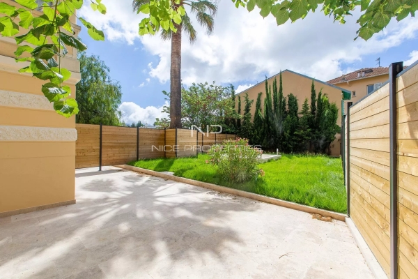 Appartement de luxe à vendre à Nice, 550 000 €, Photo 1