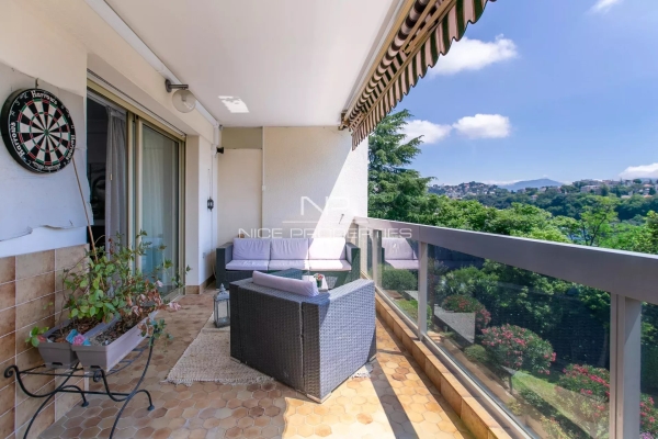 Luxury Apartment for sale in Nice, 375 000 €, Photo 1