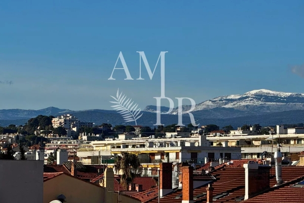 Appartement de luxe à vendre à Cannes, 490 000 €, Photo 2