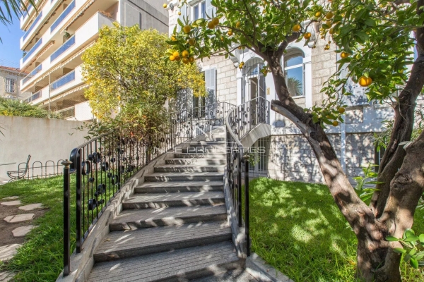 Luxury Apartment for sale in Nice, 1 390 000 €, Photo 2