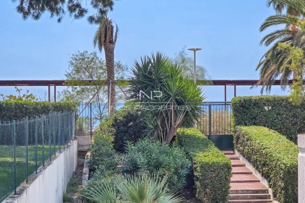 Appartement de luxe à vendre à Saint-Laurent-du-Var, 479 000 €, Photo 3