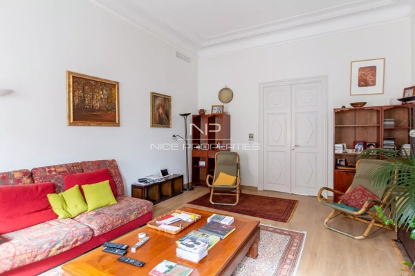 Luxury Apartment for sale in Nice, 945 000 €, Photo 4