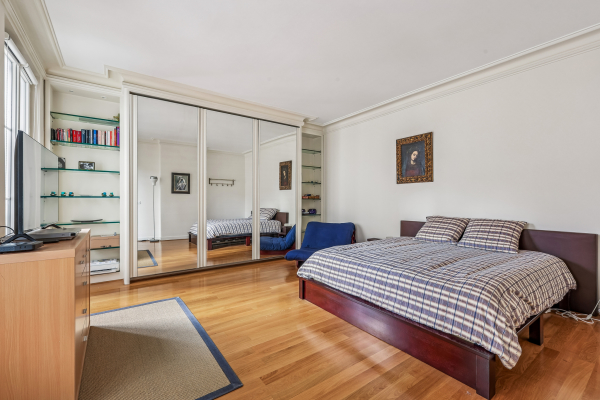 Luxury Apartment for sale in Paris 6Ème, 800 000 €, Photo 5