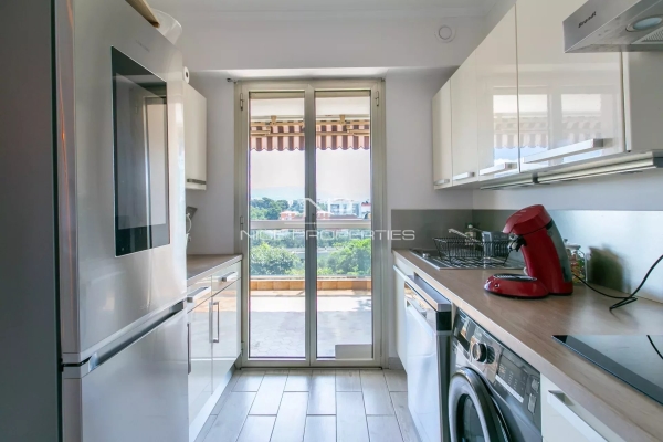 Luxury Apartment for sale in Nice, 375 000 €, Photo 7