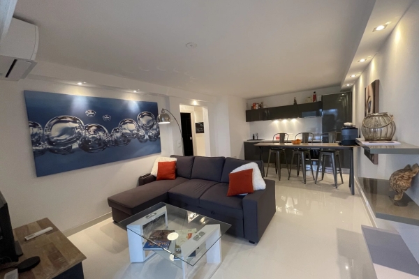 Luxury Apartment for sale in Le Trayas, 460 000 €, Photo 7