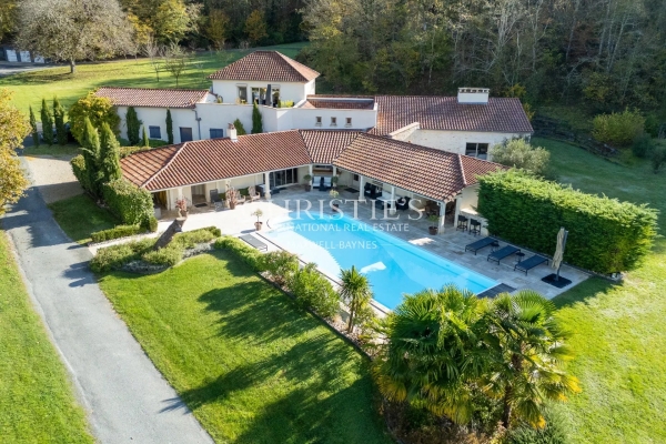 Maison de luxe à vendre à Périgueux, 3 150 000 €, Photo 1