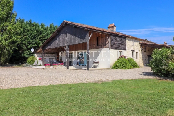 Luxury House for sale in Duras, 1 040 000 €, Photo 1