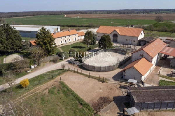 Maison de luxe à vendre à Poitiers, 955 500 €, Photo 1