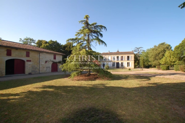 Maison de luxe à vendre à Saint-Sulpice-et-Cameyrac, 2 490 000 €, Photo 1