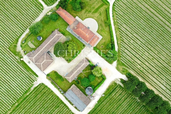 Maison de luxe à vendre à Bourg, 2 140 000 €, Photo 1