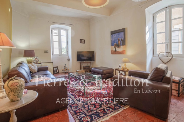 Maison de luxe à vendre à Goult, 420 000 €, Photo 1