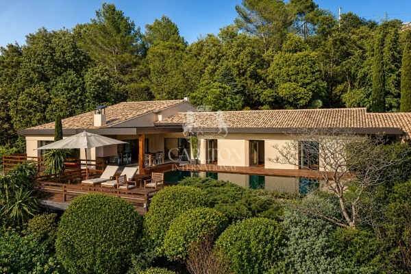 Maison de luxe à vendre à Saint-Paul-de-Vence, 2 290 000 €, Photo 1