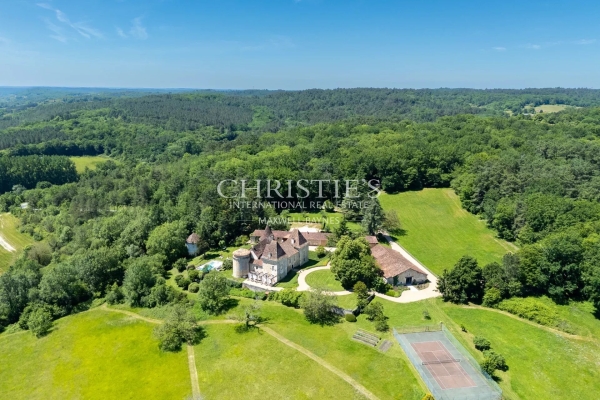 Luxury House for sale in Périgueux, 3 650 000 €, Photo 2