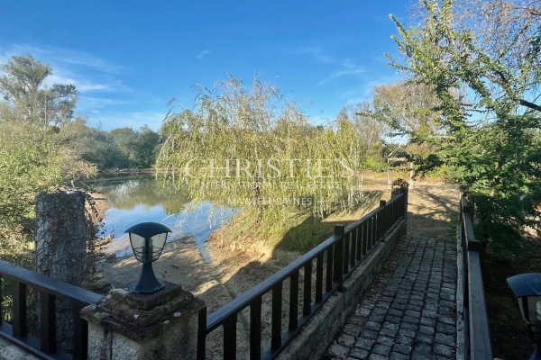 Luxury House for sale in Sainte-Foy-la-Grande, 899 000 €, Photo 2