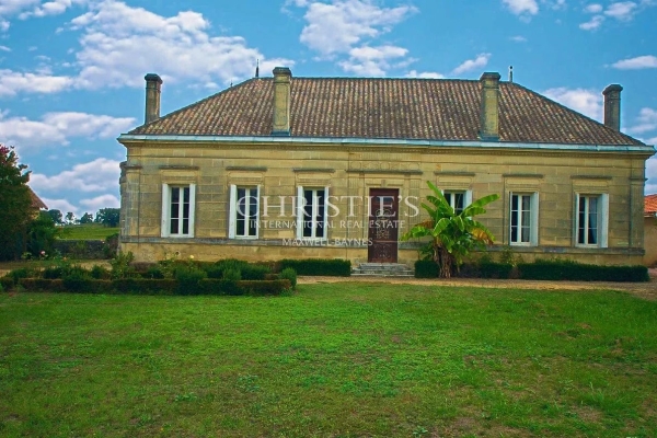 Maison de luxe à vendre à Blaye, 950 000 €, Photo 2
