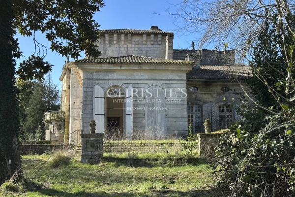 Maison de luxe à vendre à Lussac, 1 290 000 €, Photo 2